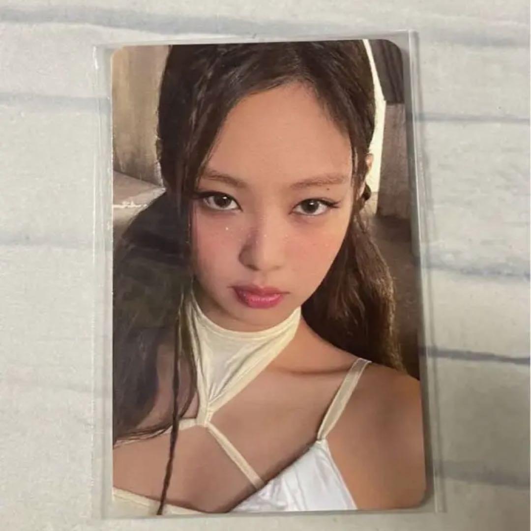 BlackPink Jennie ジェニートレカ MD特典トレカ | Shop at Mercari