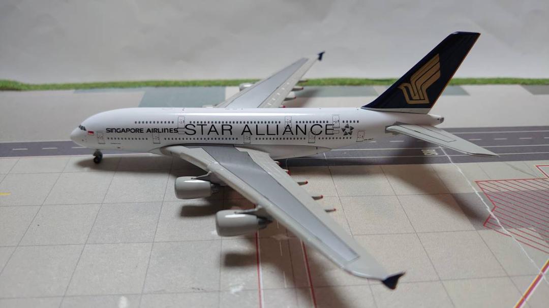 1/500 シンガポール航空 A380 スターアライアンス塗装 | Beli pada