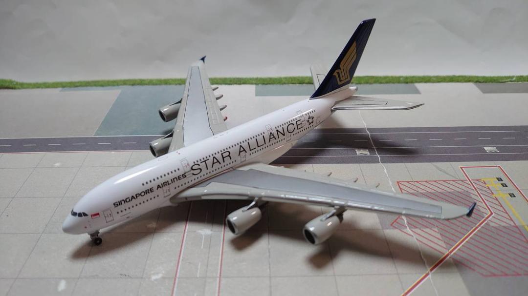1/500 シンガポール航空 A380 スターアライアンス塗装 | Beli pada
