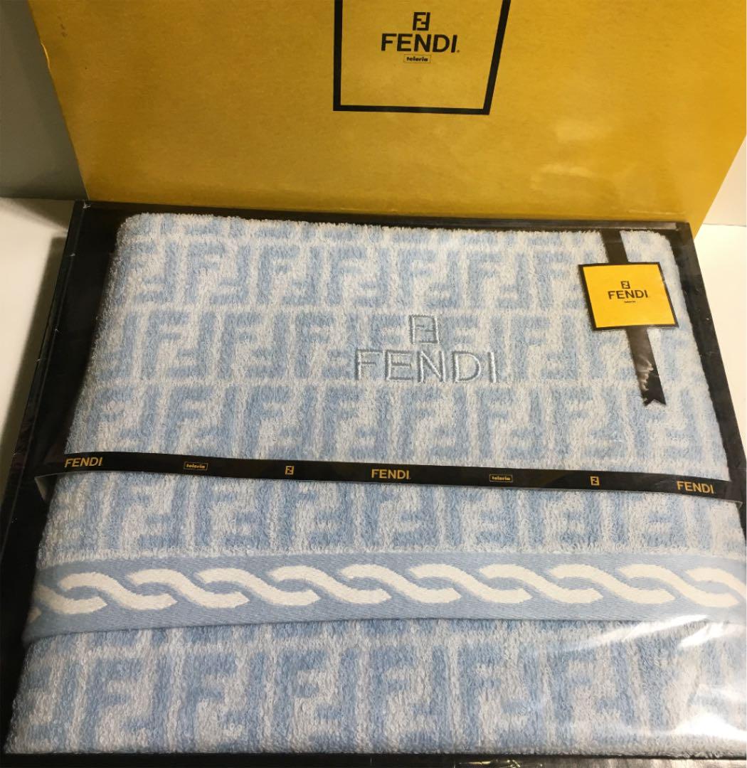 FENDI フェンディ ズッカ柄 バスタオル | Shop at Mercari from Japan 